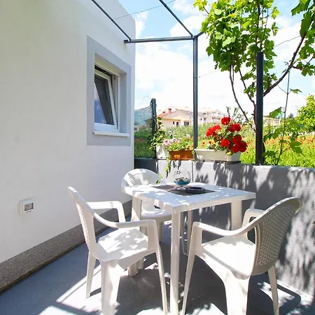 Apartment Josip 1649 Fazana Exterior photo