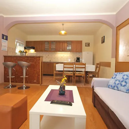Apartment Josip 1649 Fazana Exterior photo