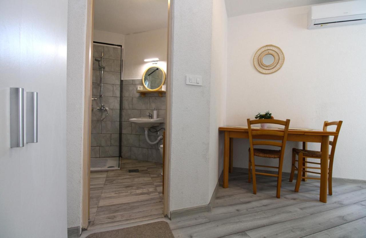 Apartment Josip 1649 Fazana